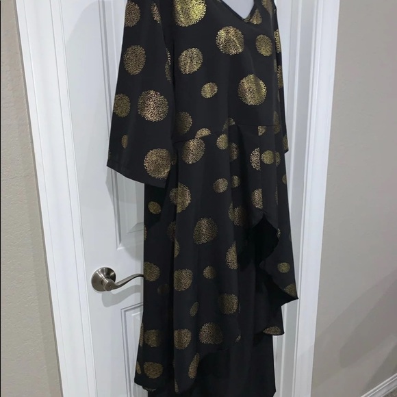 Plus Size Polka Dot Two Layered Hem Dress - Picture 7 of 9